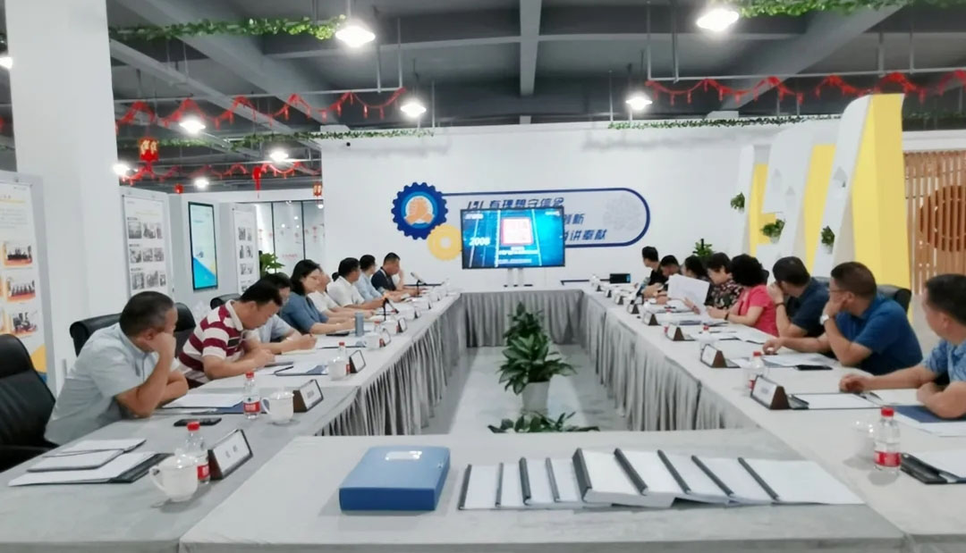 10.11 全国企业民主管理工作调研检查小组莅临我司调研指导(图3) 10.11 全国企业民主管理工作调研检查小组莅临我司调研指导(图3)