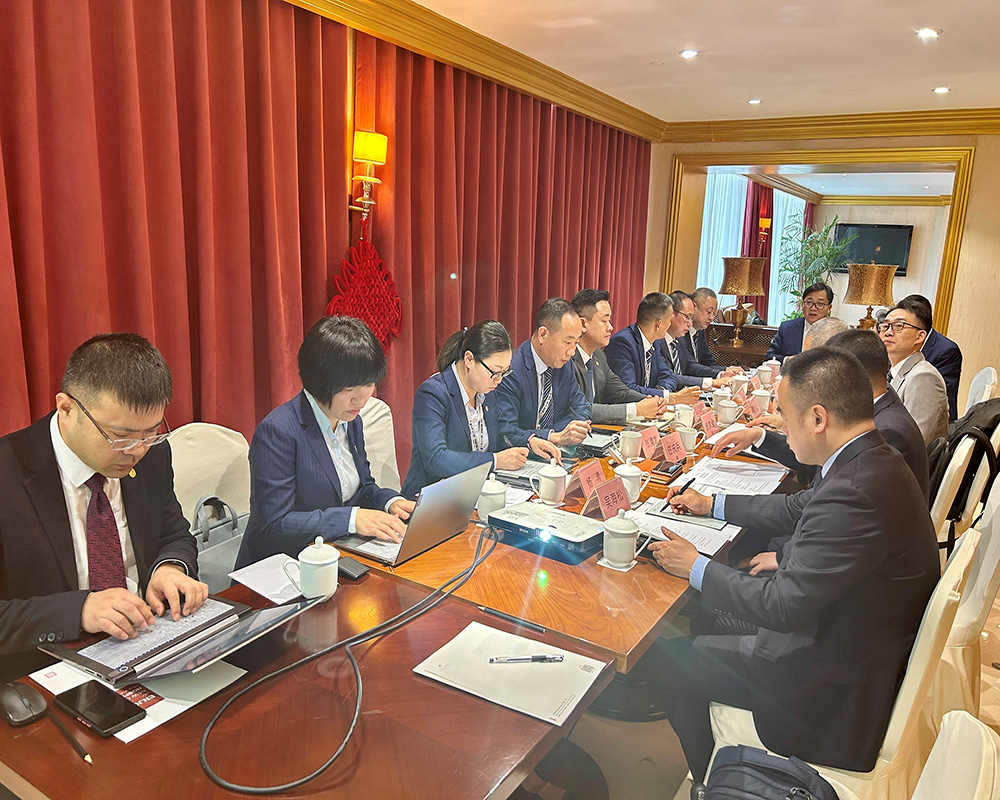 精华股份第三届董事会第九次会议、第三届监事会第六次会议圆满召开(图2) 精华股份第三届董事会第九次会议、第三届监事会第六次会议圆满召开(图2)