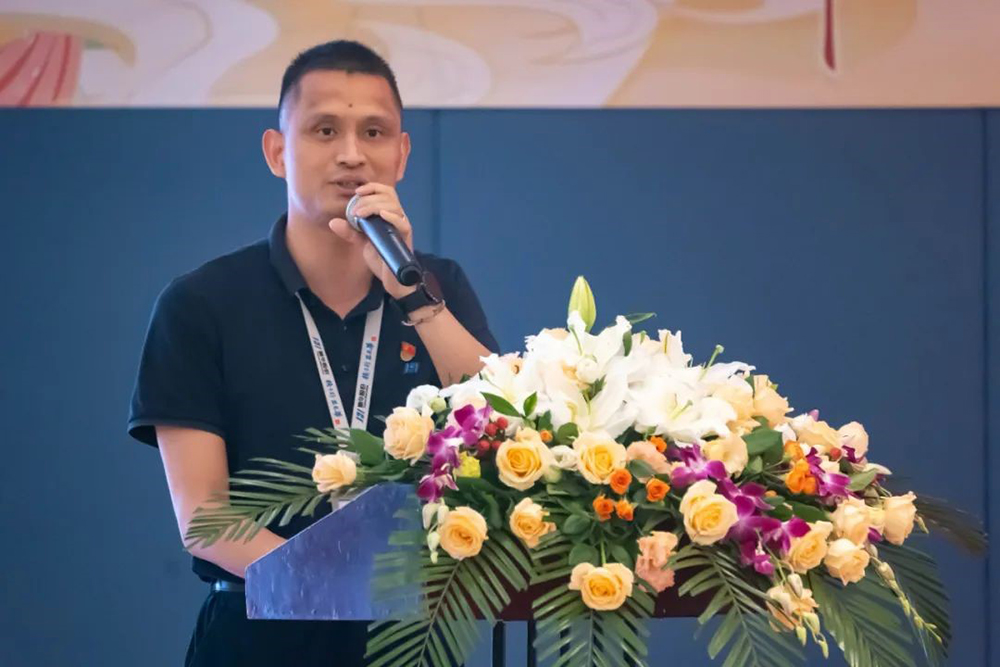 月满华诞 情满双节 | 精华股份2023年中秋团圆宴圆满举行(图2) 月满华诞 情满双节 | 精华股份2023年中秋团圆宴圆满举行(图2)