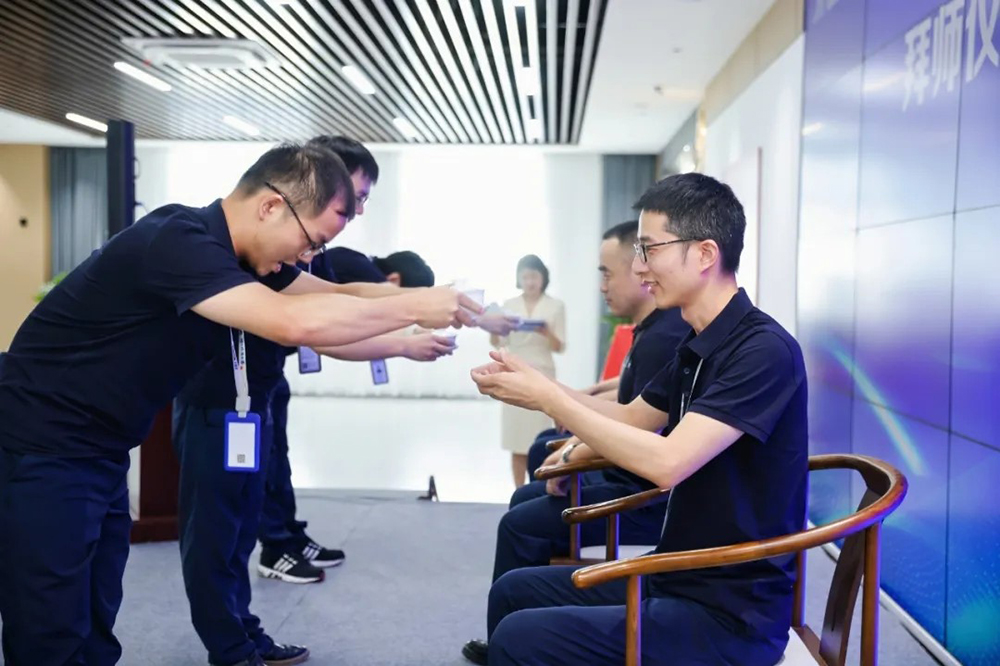 劳模工匠学堂|精华股份开启技能人才培养新篇章(图3) 劳模工匠学堂|精华股份开启技能人才培养新篇章(图3)