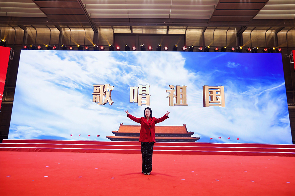 双精聚智,新程闪耀——精成车业与精华股份尾牙盛宴圆满落幕(图2) 双精聚智,新程闪耀——精成车业与精华股份尾牙盛宴圆满落幕(图2)