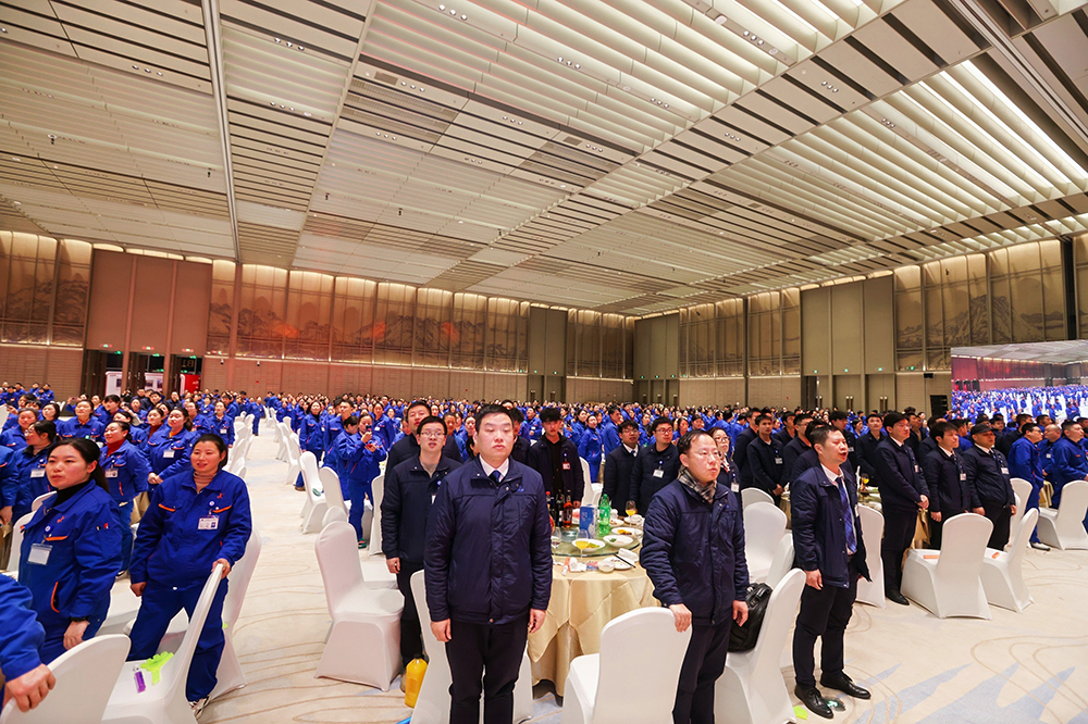 双精聚智,新程闪耀——精成车业与精华股份尾牙盛宴圆满落幕(图3) 双精聚智,新程闪耀——精成车业与精华股份尾牙盛宴圆满落幕(图3)