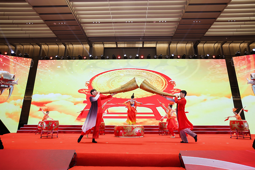 双精聚智,新程闪耀——精成车业与精华股份尾牙盛宴圆满落幕(图13) 双精聚智,新程闪耀——精成车业与精华股份尾牙盛宴圆满落幕(图13)
