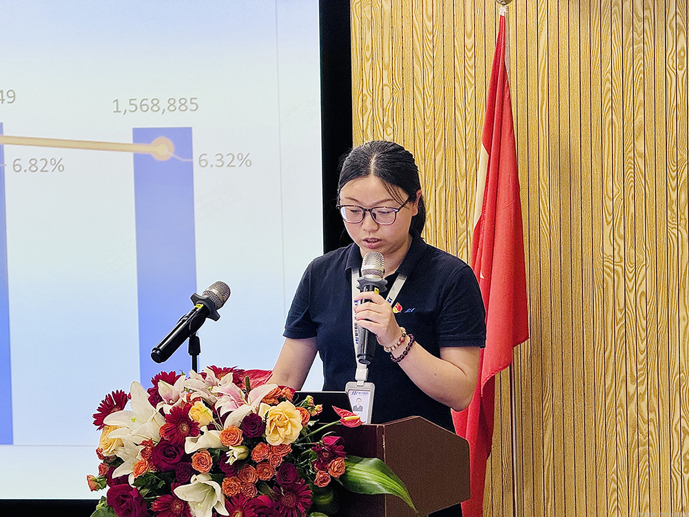 十七载精耕筑梦,“五新”战略启新程  精华股份十七周年庆暨2025年半年度经营会议圆满召开(图4) 十七载精耕筑梦,“五新”战略启新程  精华股份十七周年庆暨2025年半年度经营会议圆满召开(图4)