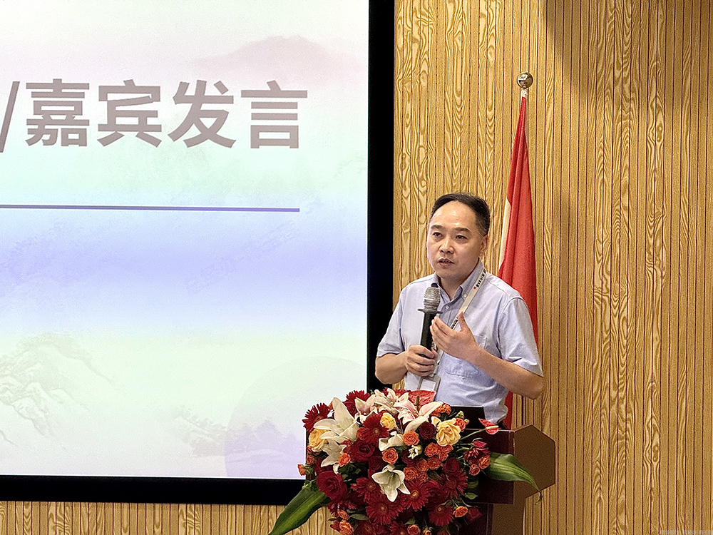 十七载精耕筑梦,“五新”战略启新程  精华股份十七周年庆暨2025年半年度经营会议圆满召开(图8) 十七载精耕筑梦,“五新”战略启新程  精华股份十七周年庆暨2025年半年度经营会议圆满召开(图8)
