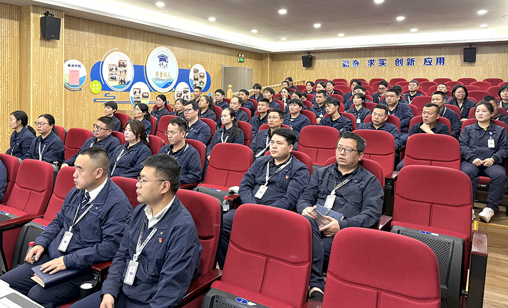 凝心聚力启新程 | 精华股份职工代表大会圆满召开(图3)