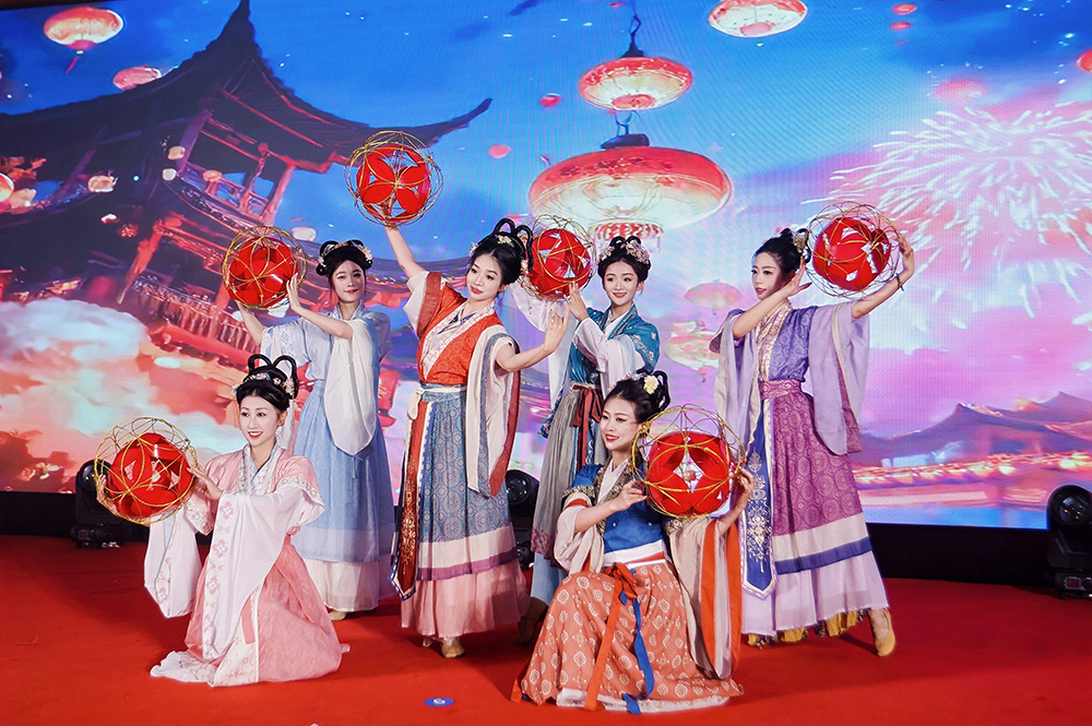 双精聚智 月满同行 | 2026宁波精成车业、精华股份中秋团圆宴圆满举行(图6)